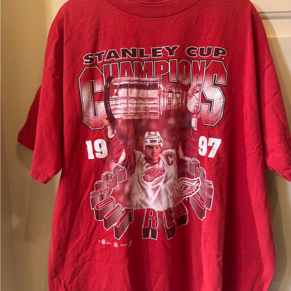 Detroit Red Wings‎ Stanley Cup championship 1997 MIRO T T-shirt, extra large